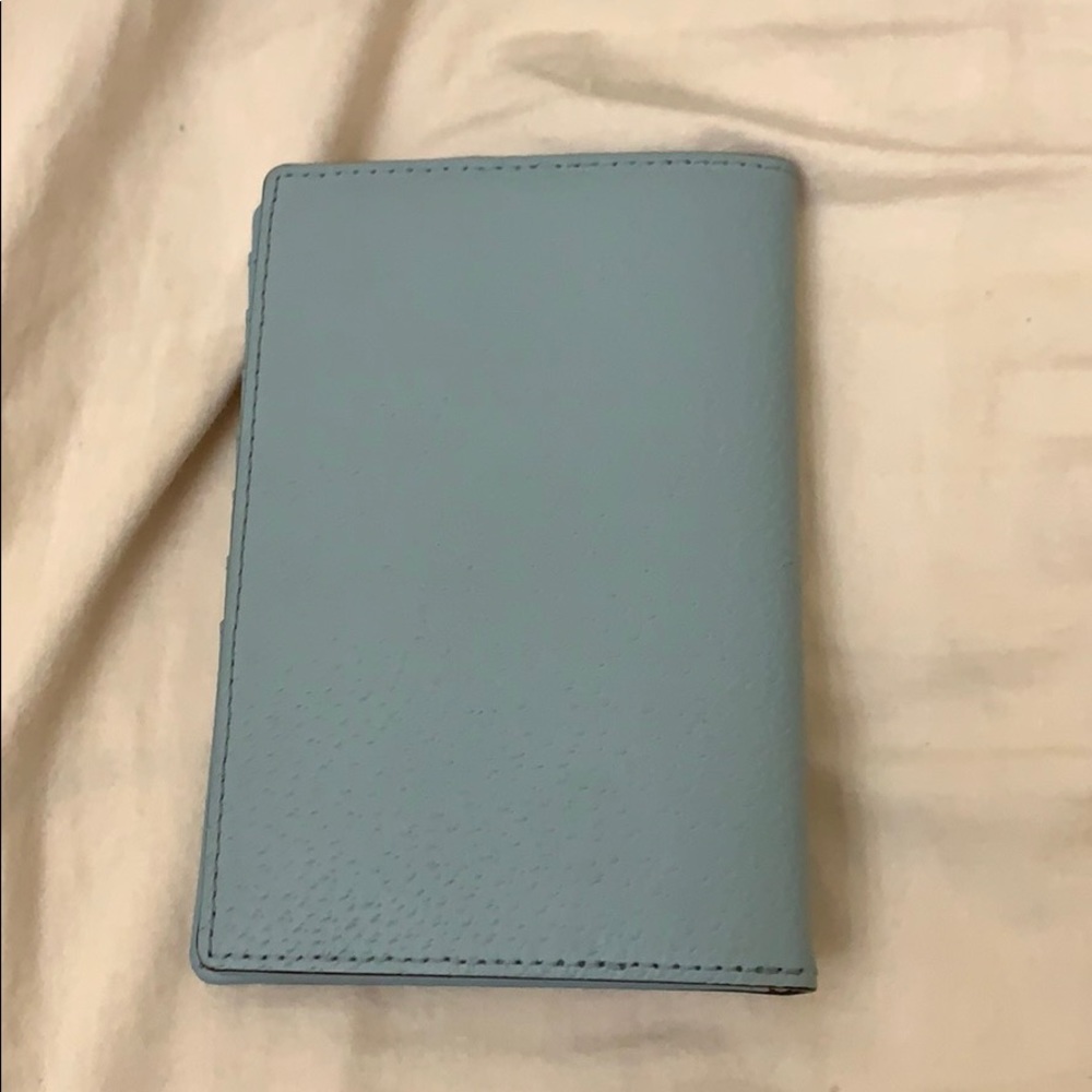 Kate Spade Leather Baby Blue Passport Card Holder - Picture 3 of 3